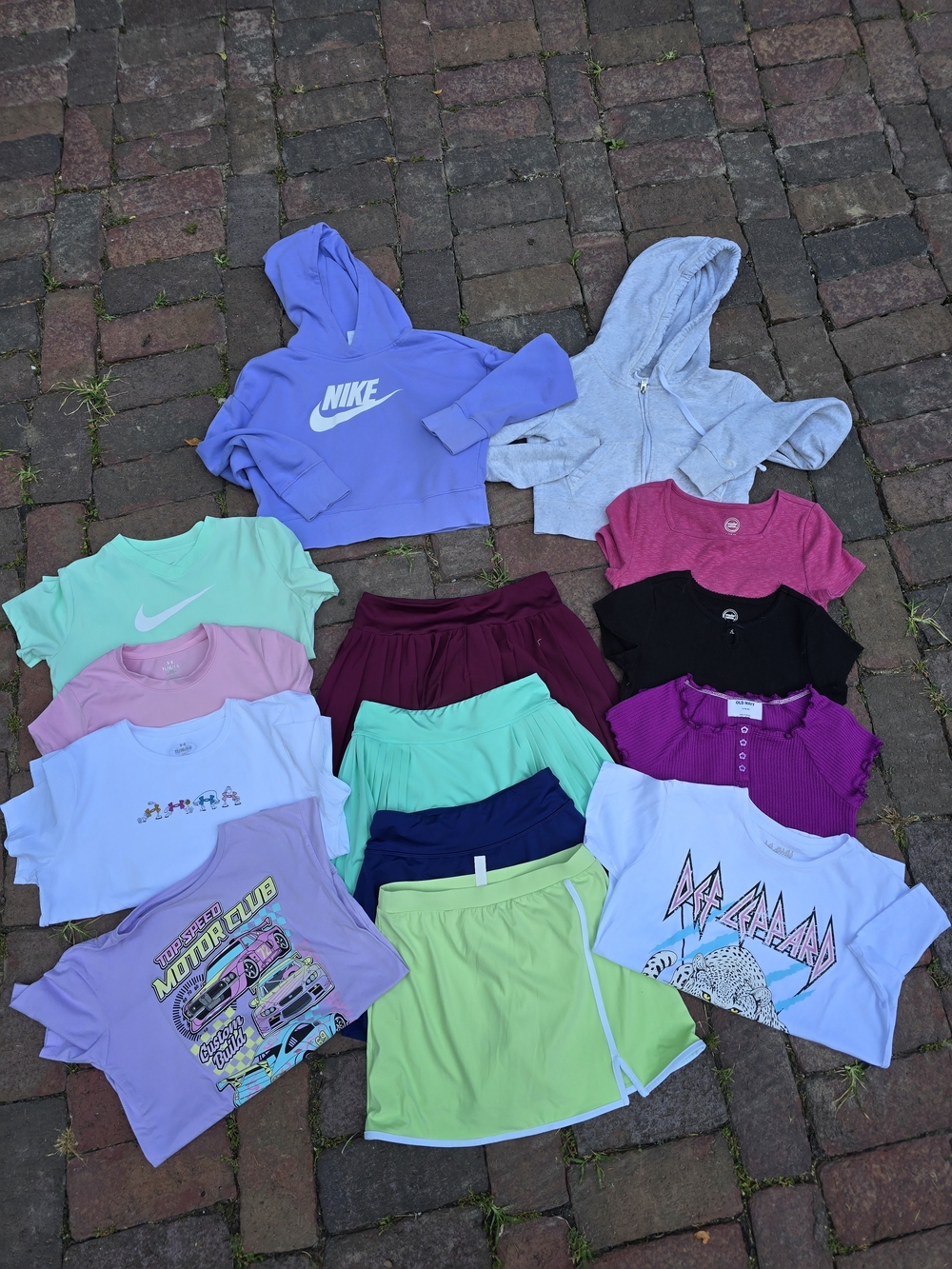 Bundle Of Girls Athletic Clothes 14 Piece Lot Skorts Tees Hoodies Nike UA Zella